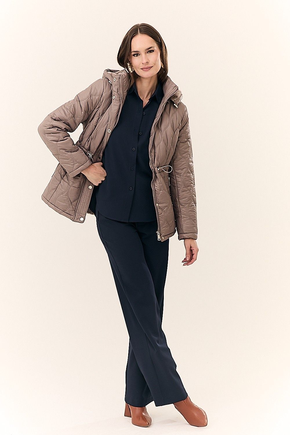 Jaqueta Maxi Puffer com Capuz Jordana