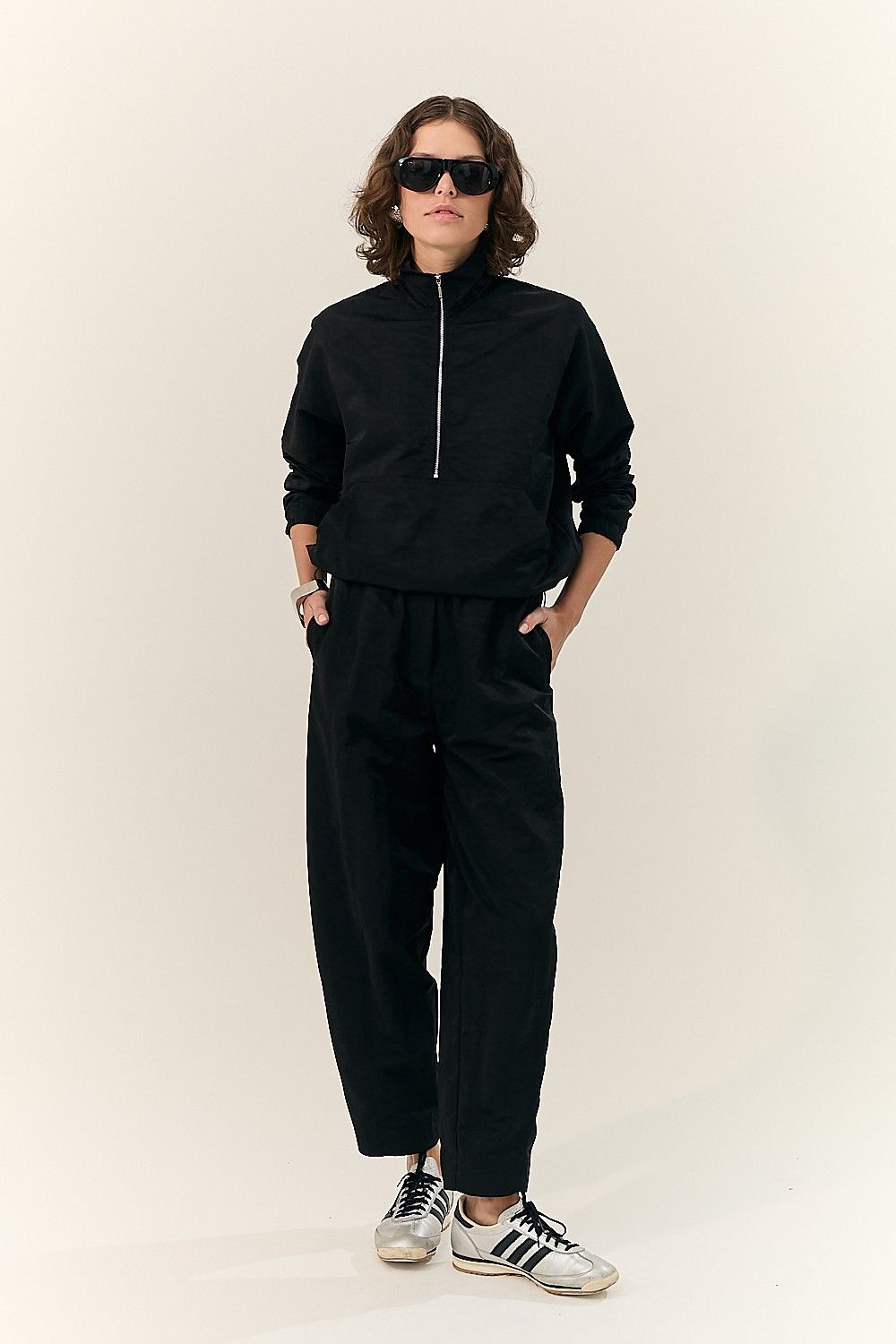 Calça Feminina Barrel Tecno Noemi