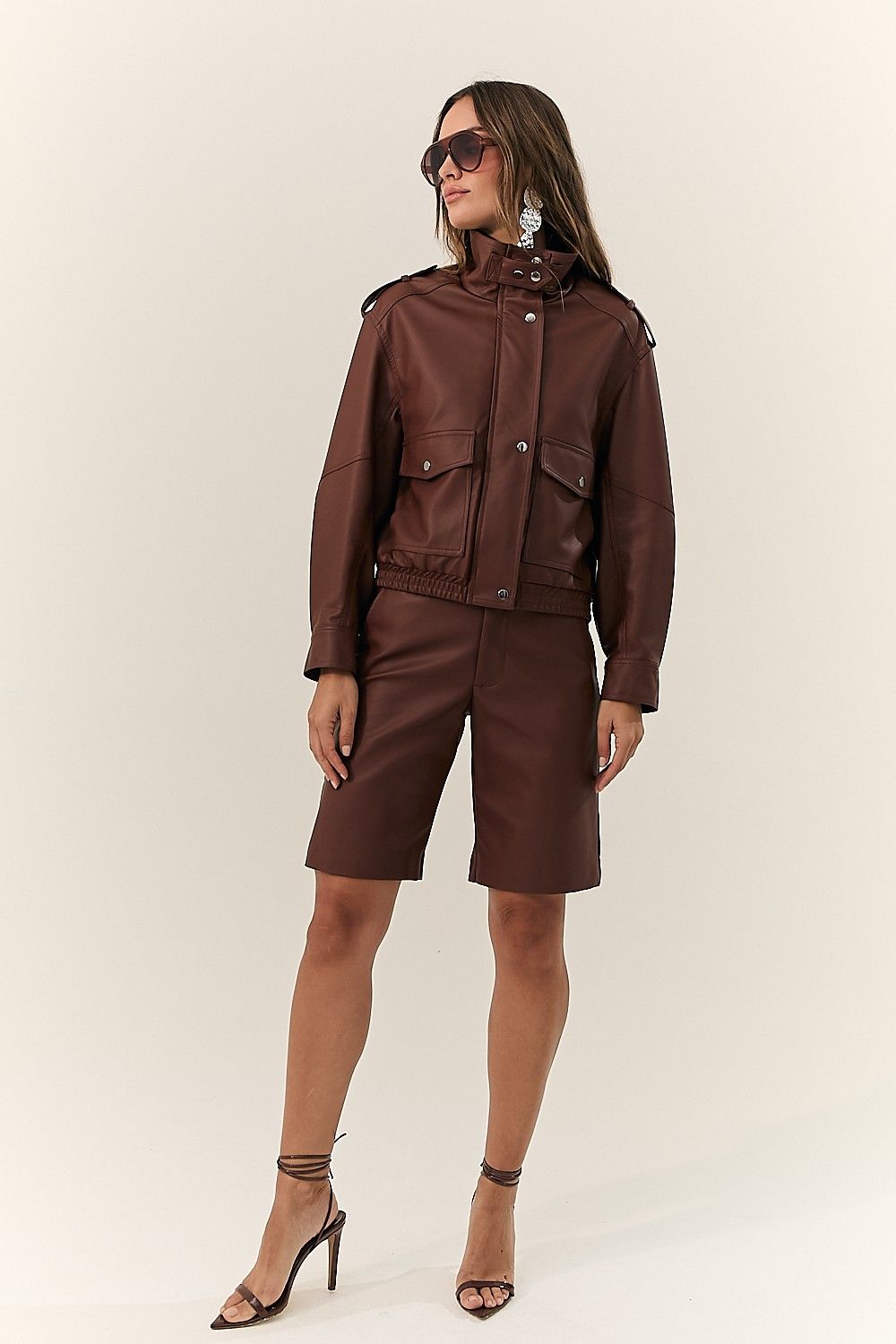 Bermuda Feminina Like Leather Mavie