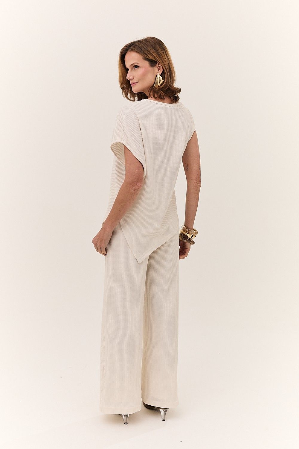 Blusa Feminina Assimétrica com Textura Sasha