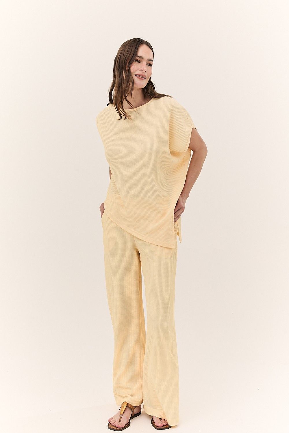 Blusa Feminina Assimétrica com Textura Sasha