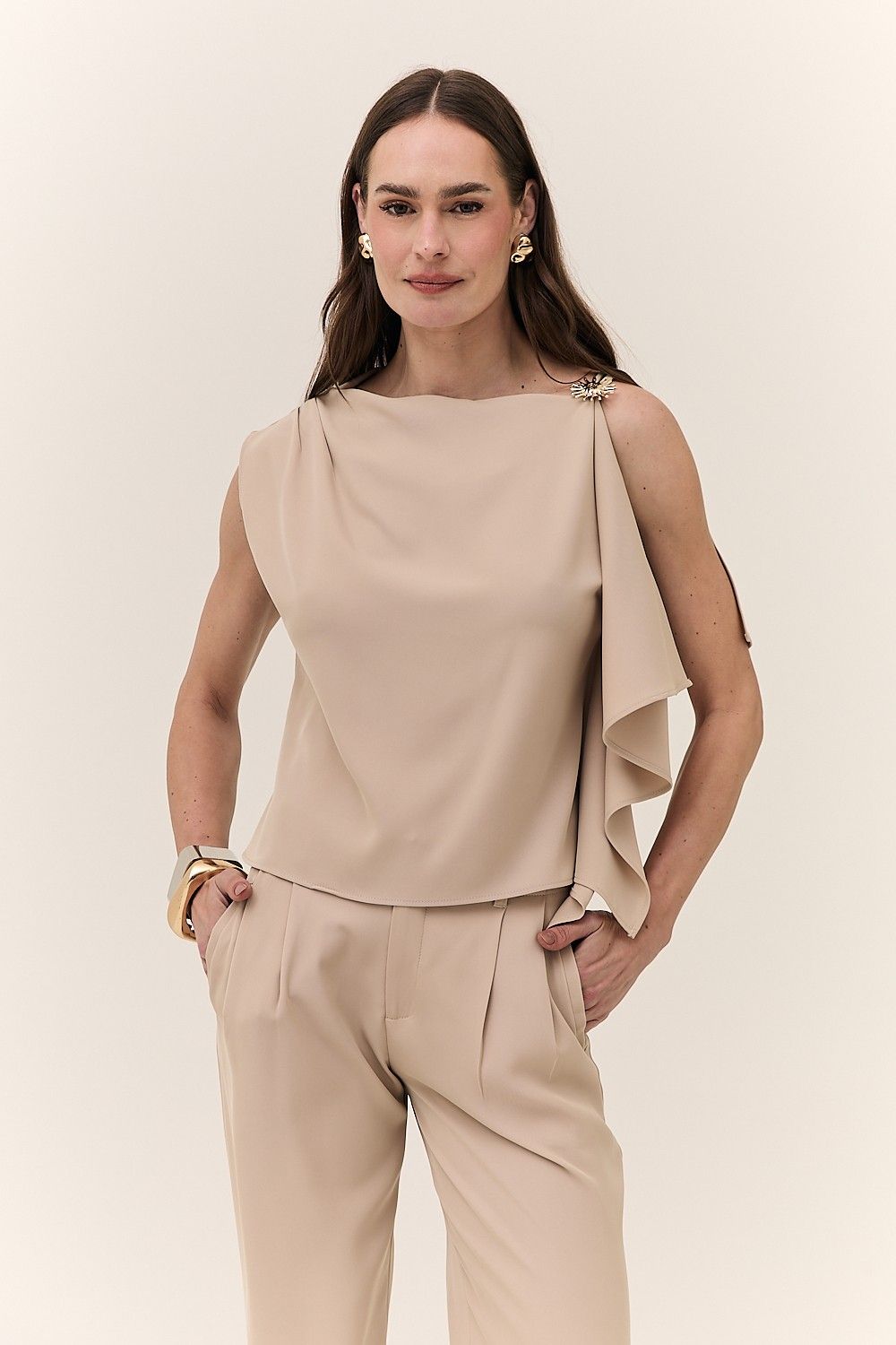 Calça Feminina Reta com Pregas Luce