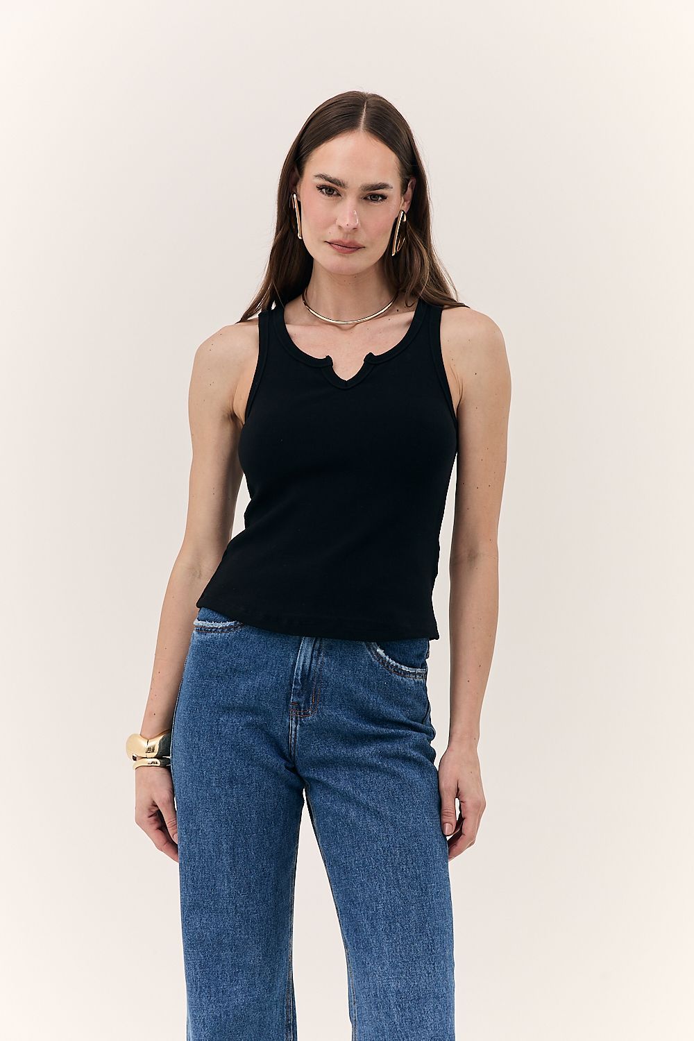 Blusa Regata Feminina Malha com Decote Chloe