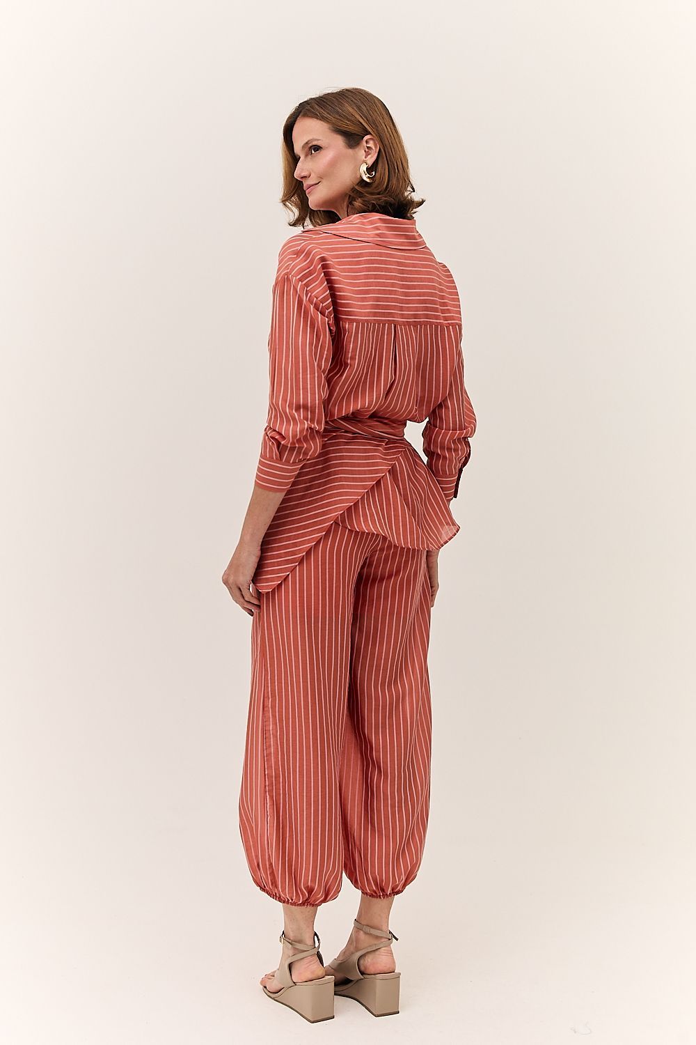 Camisa Feminina Clássica Listrada Flow
