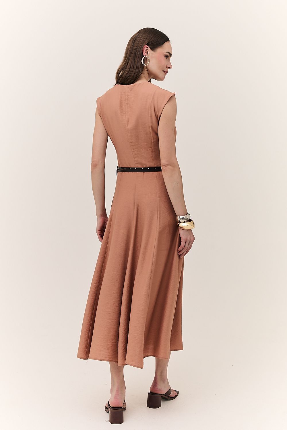 Vestido Midi Evasê com Cinto Aurora