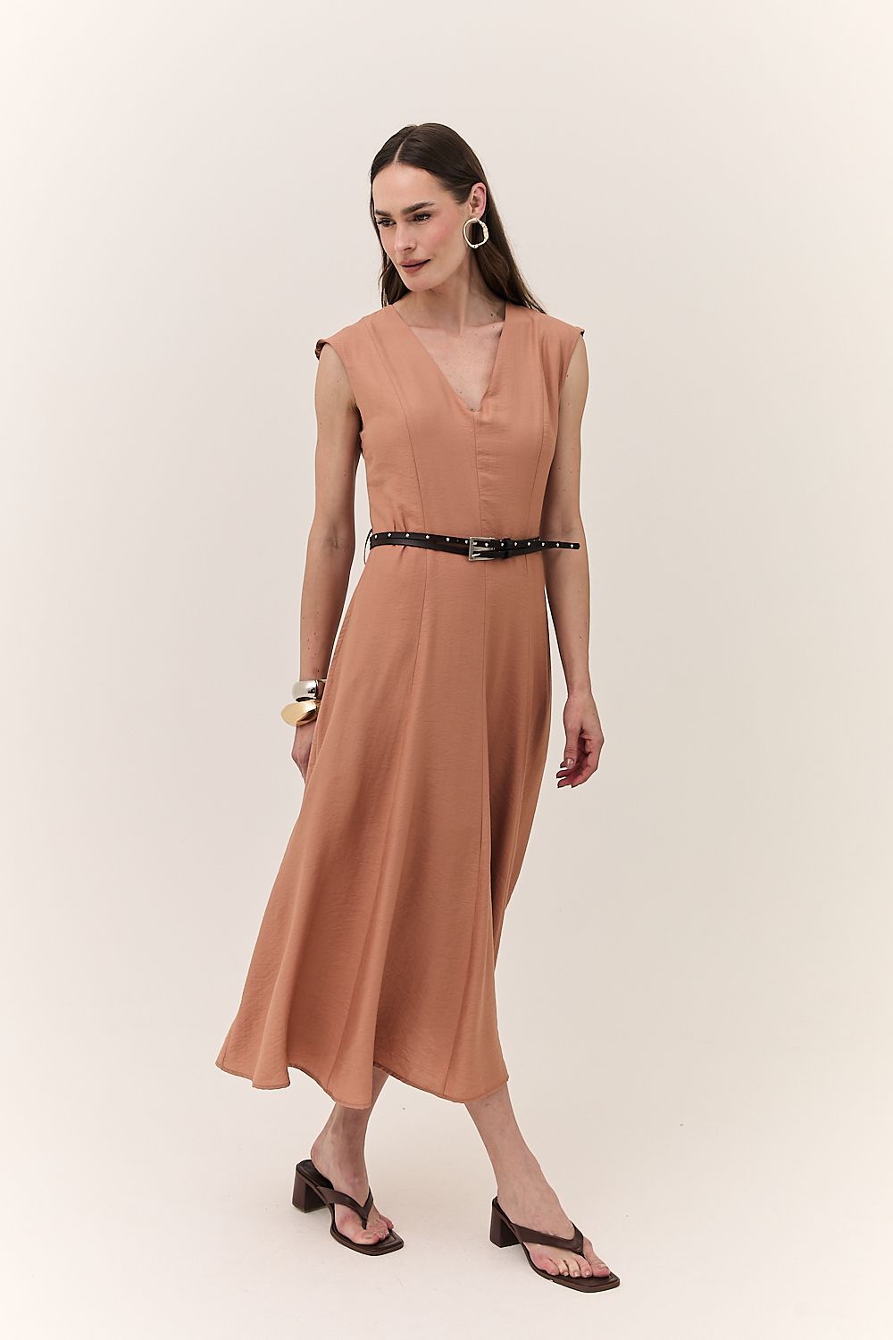 Vestido Midi Evasê com Cinto Aurora