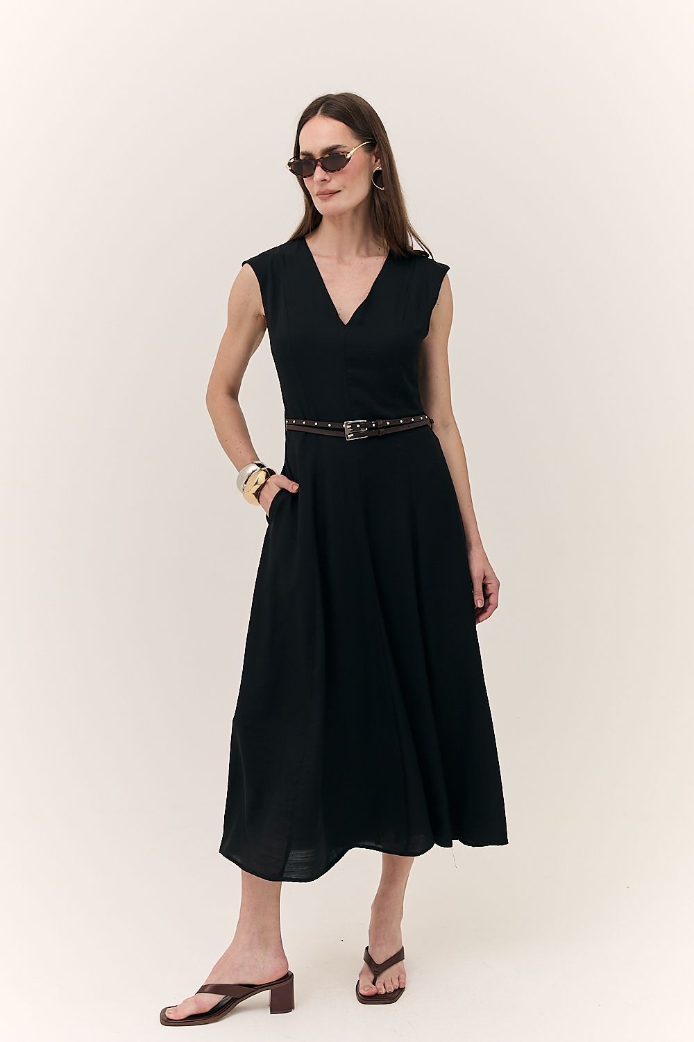 Vestido Midi Evasê com Cinto Aurora