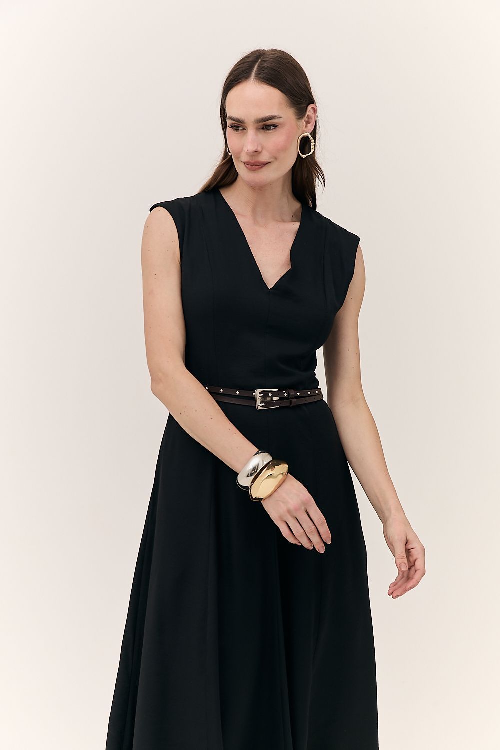 Vestido Midi Evasê com Cinto Aurora