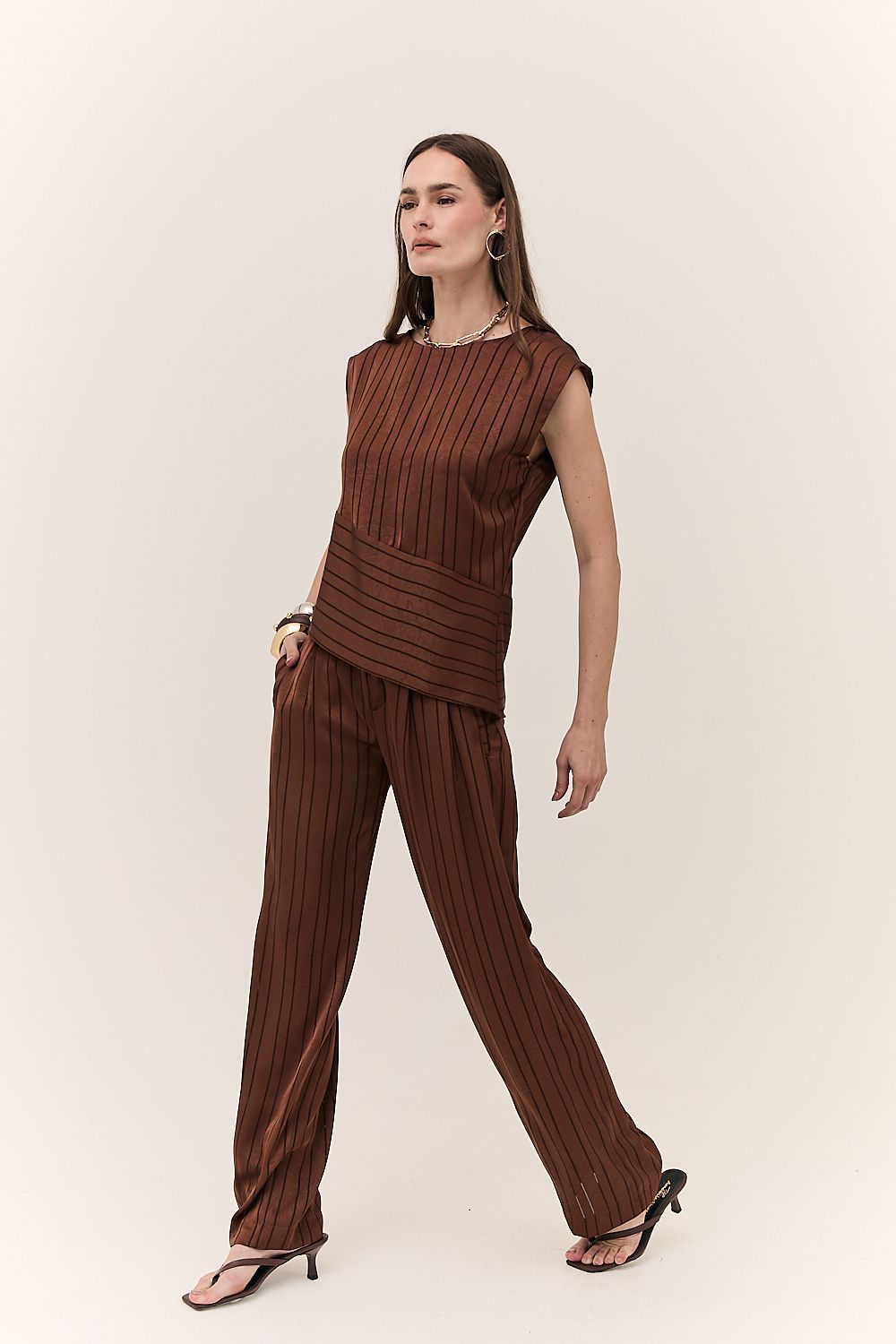Calça Feminina Reta Acetinada Listras Diana