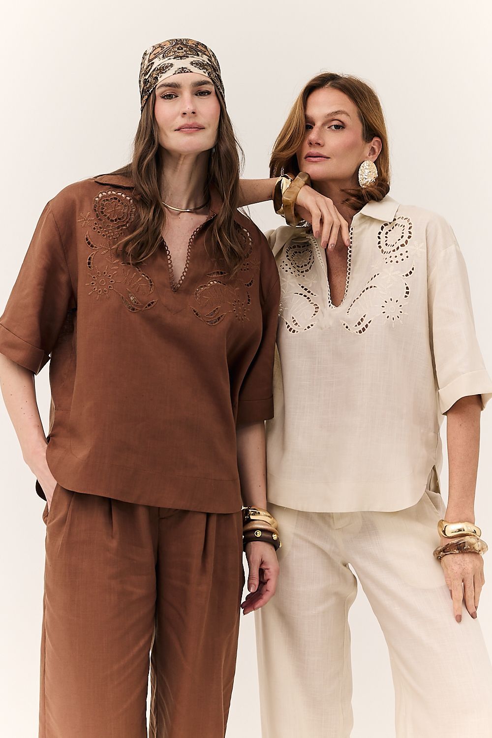 Blusa Feminina Linho e Bordados Cindy