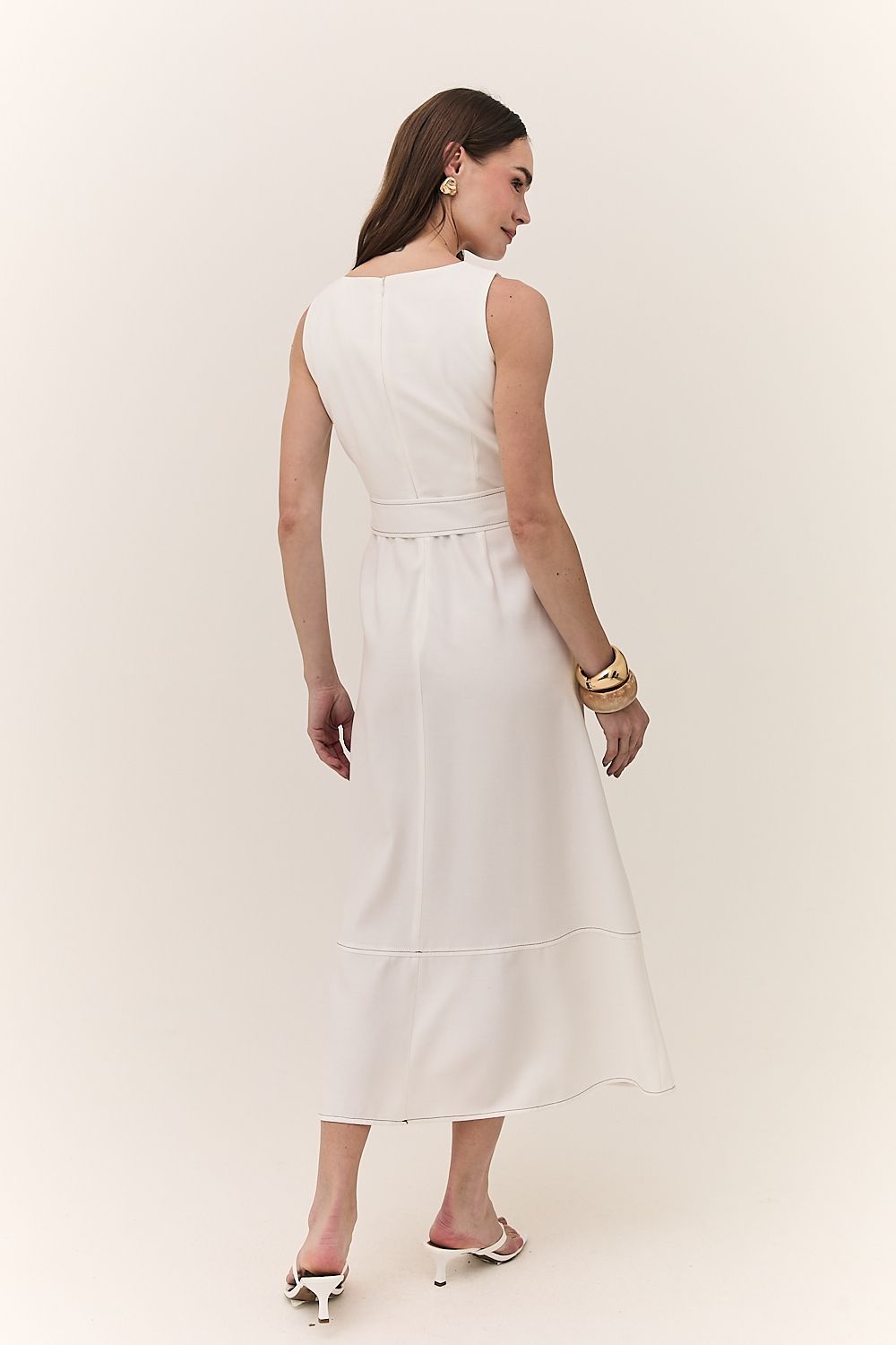 Vestido Midi Feminino Pesponto com Cinto Monica