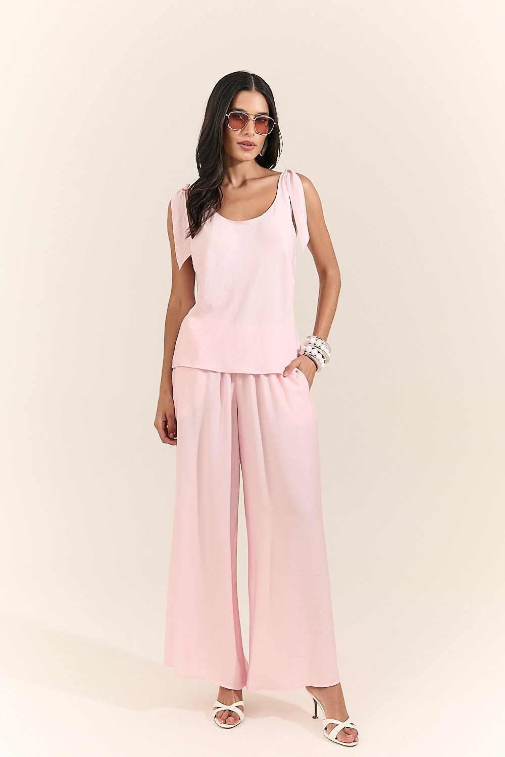 Calça Pantalona Feminina com Prega Beatriz