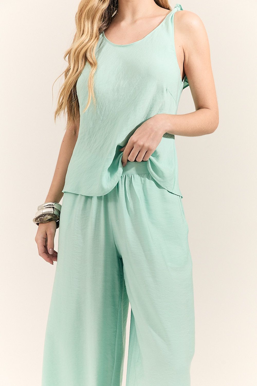 Calça Pantalona Feminina com Prega Beatriz