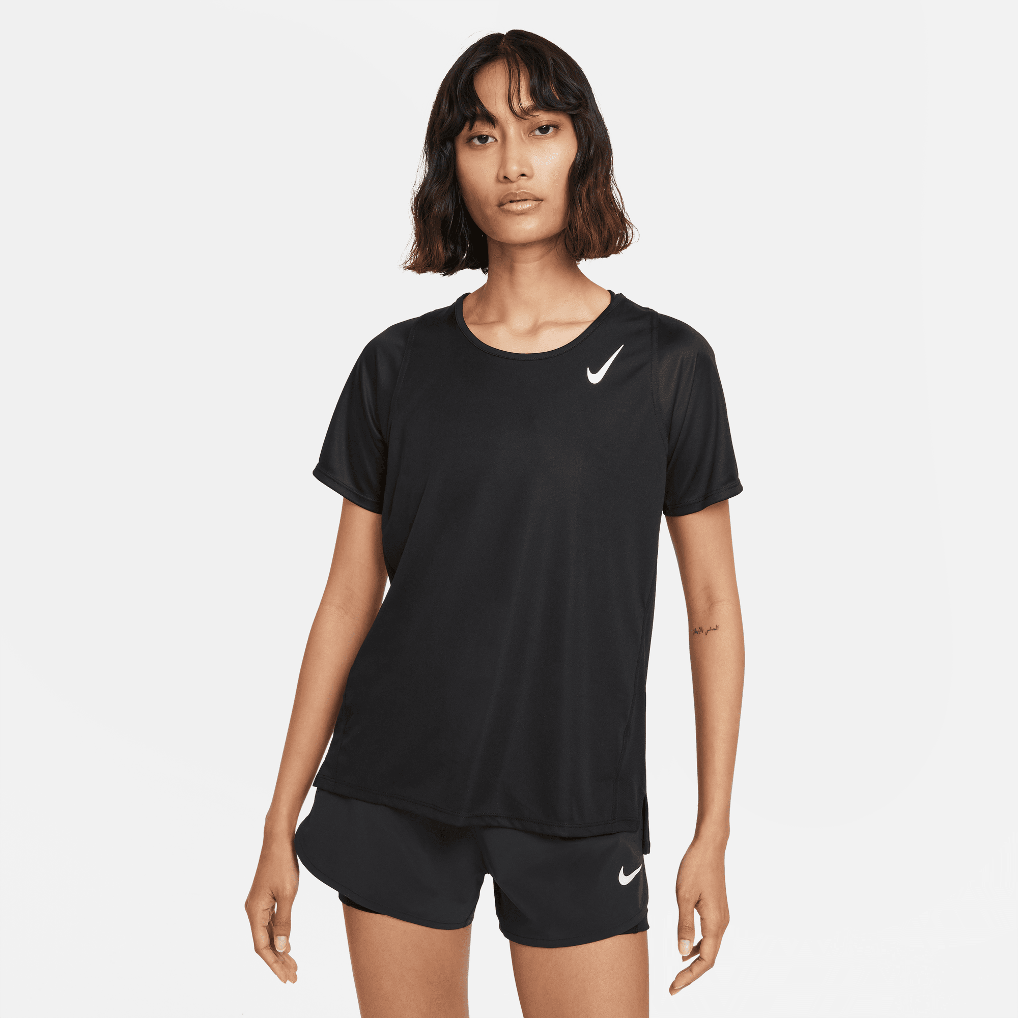 T-shirt Nike Performance Race Top Feminina