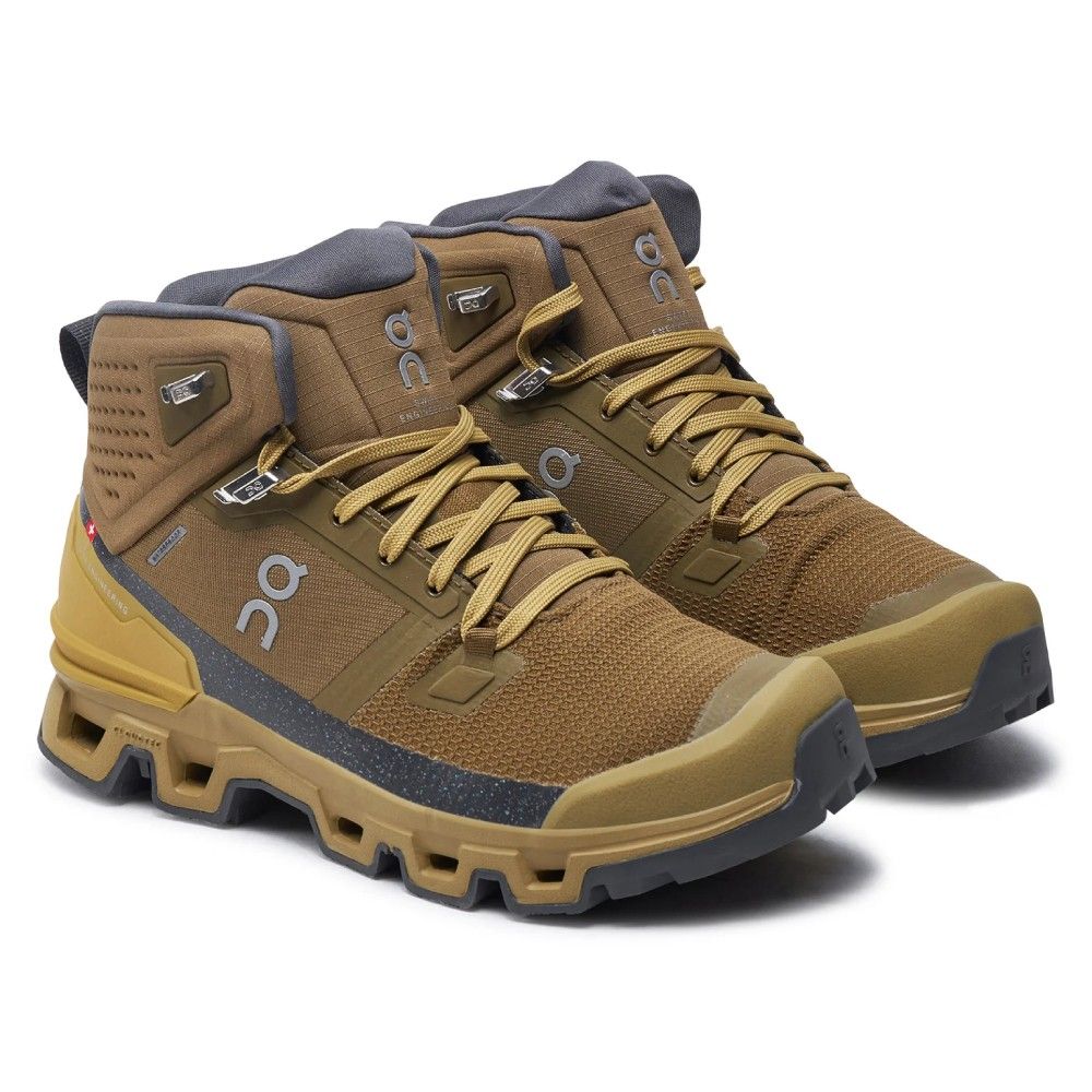 Tênis On Running Cloudrock Waterproof 2 Feminino