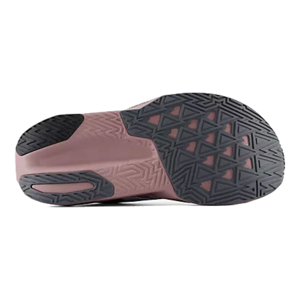Tênis New Balance FuelCell Rebel V5 Feminino