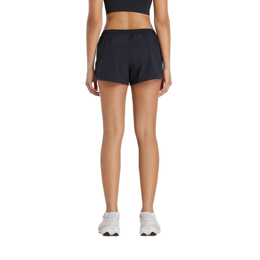 Shorts New Balance RC Essential 3 Feminino