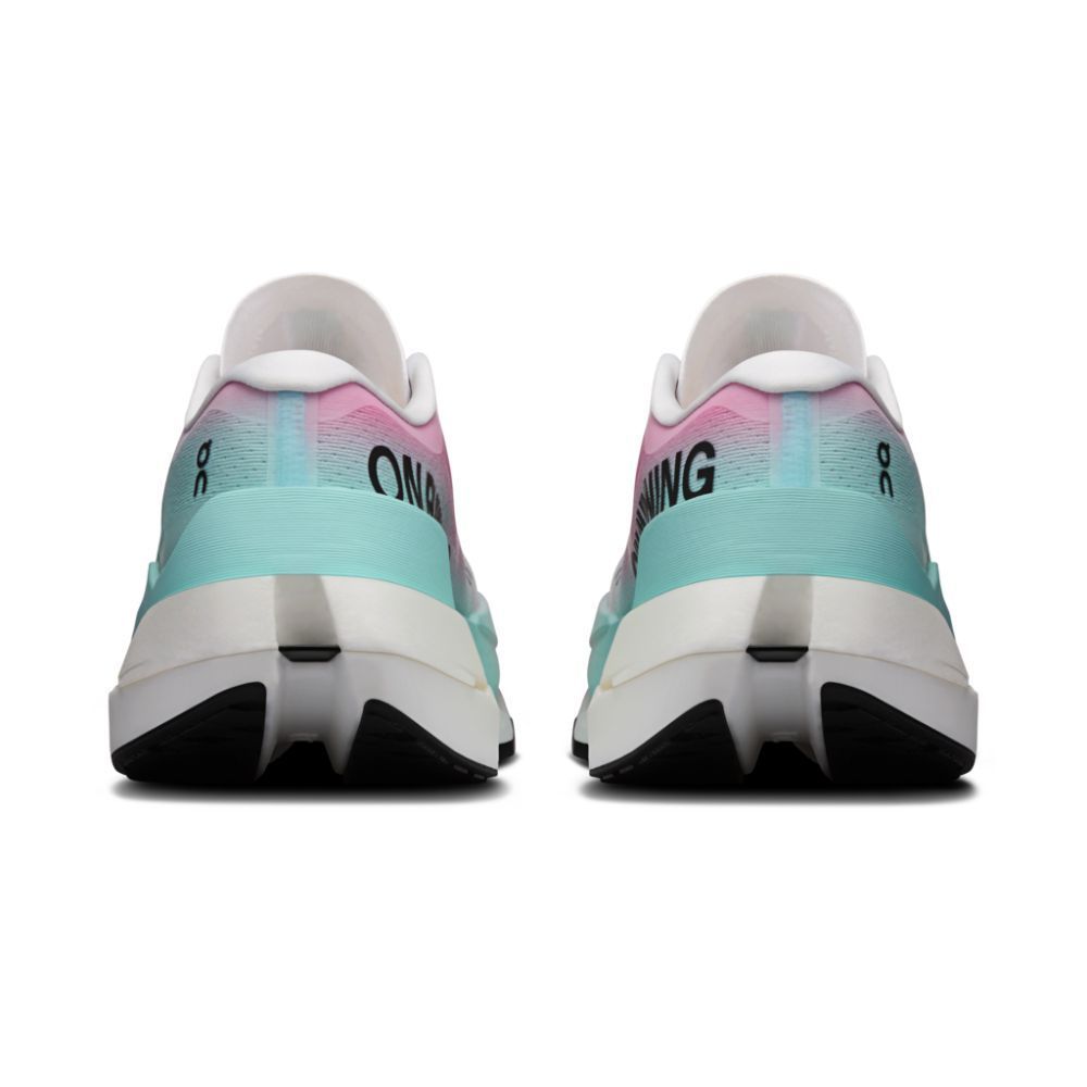 Tênis On Running Cloudboom Max Feminino