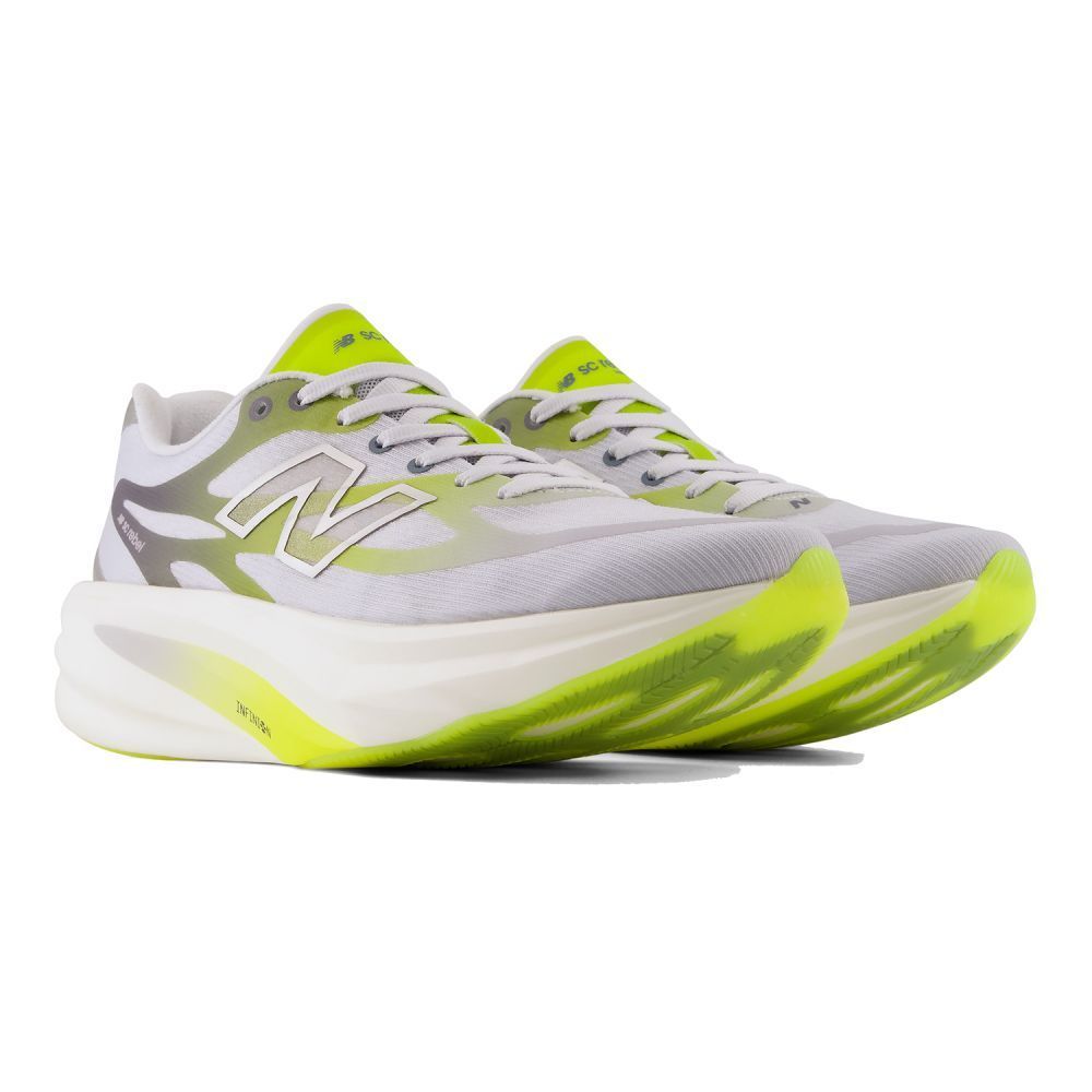 Tênis New Balance Supercomp Rebel Feminino