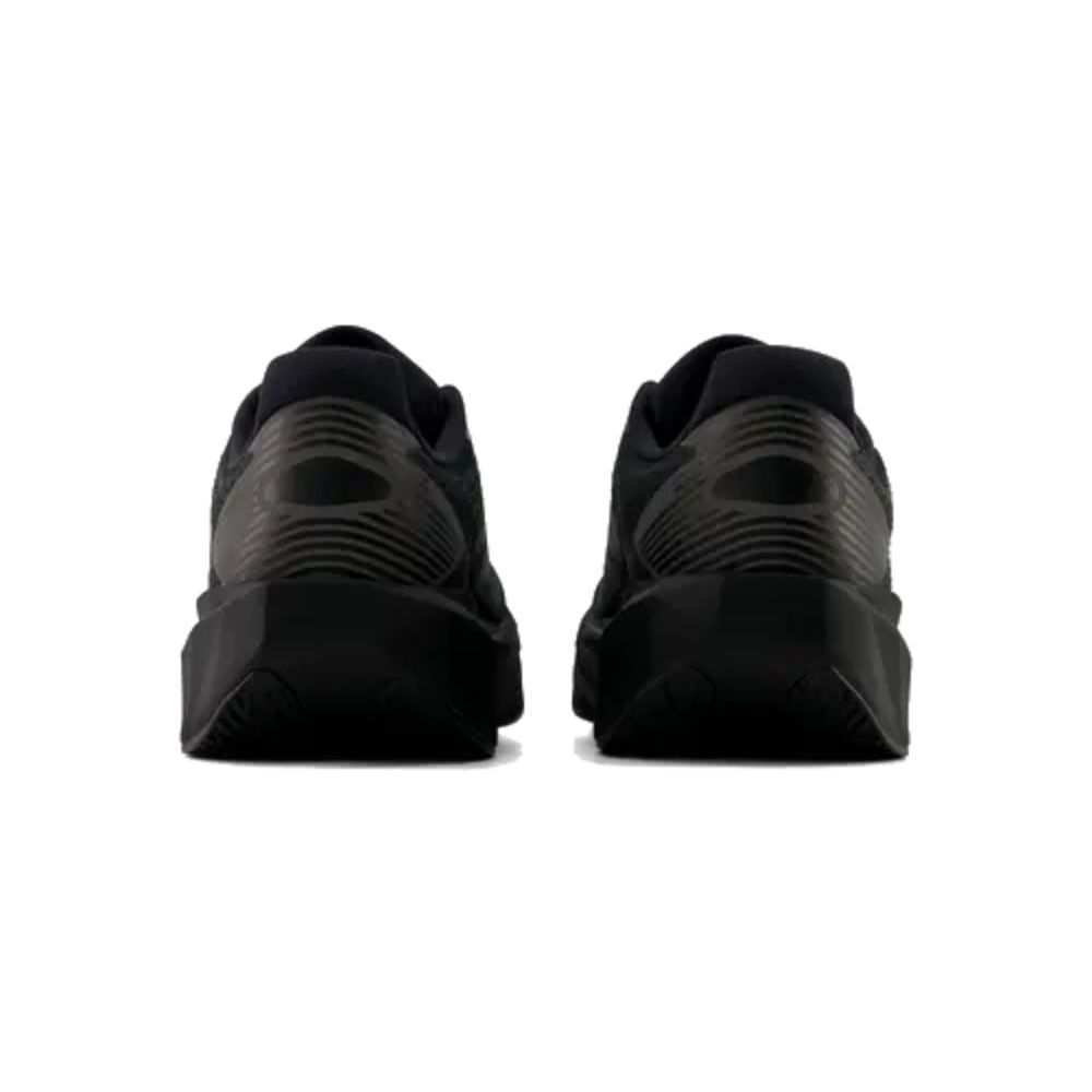 Tênis New Balance FuelCell Rebel V5 Masculino