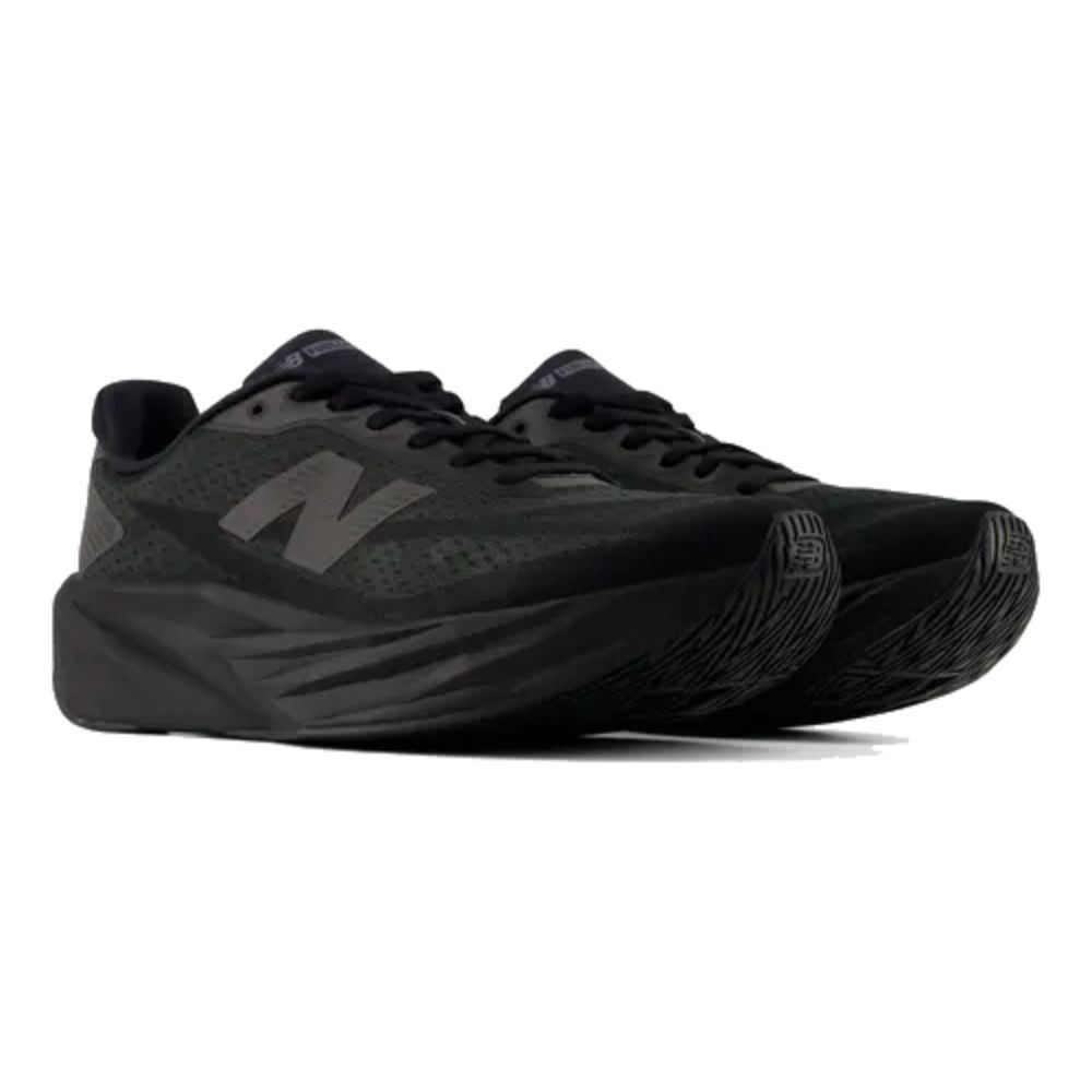 Tênis New Balance FuelCell Rebel V5 Masculino