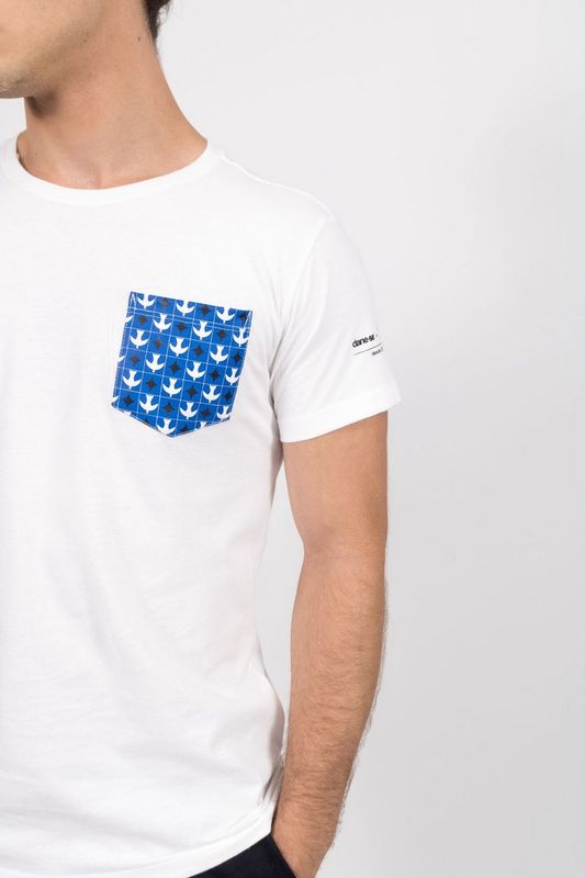camiseta igrejinha bolso