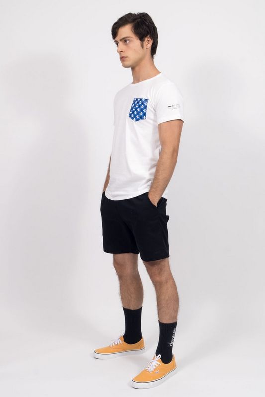 camiseta igrejinha bolso