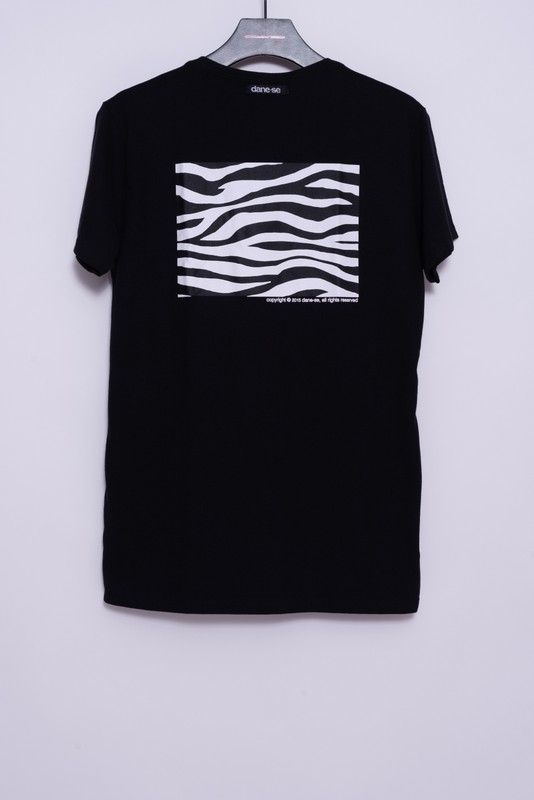 camiseta deu zebra