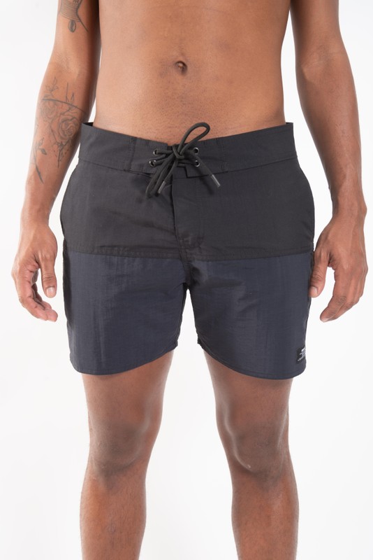 boardshort recorte preto