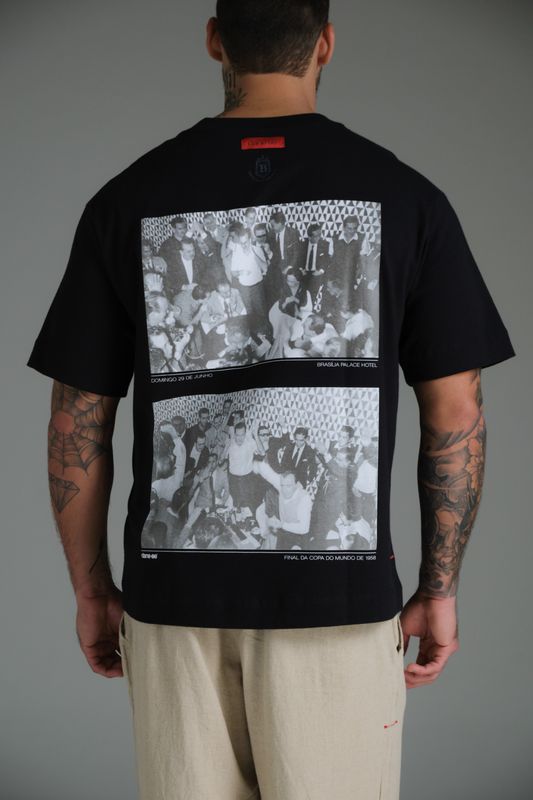 camiseta over Copa do Mundo preto