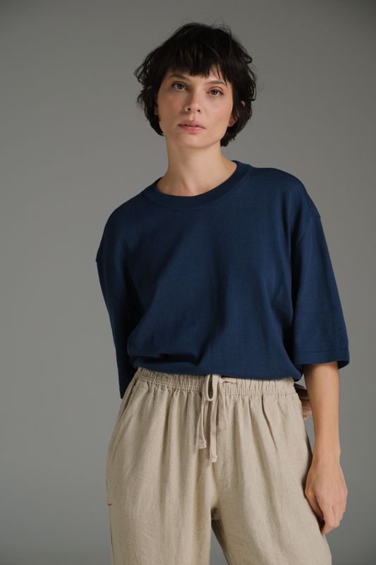 camiseta tricot marinho