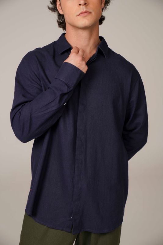 camisa linho manga longa marinho
