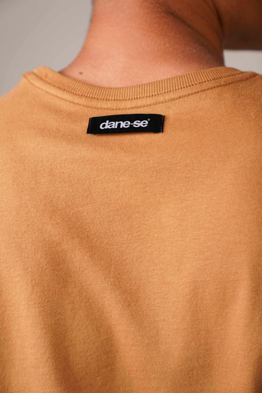camiseta dane-se cut marrom