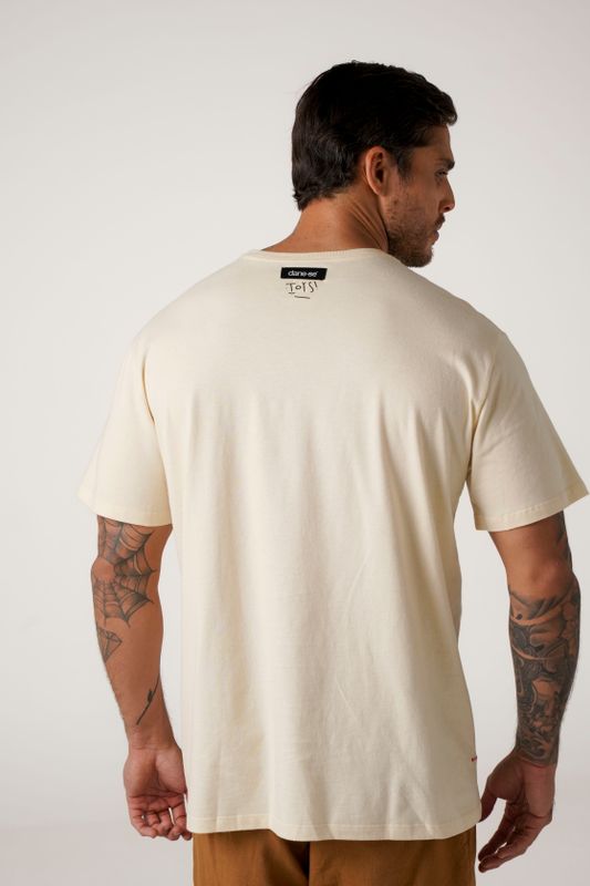 camiseta dane-se + toys off