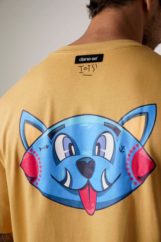 camiseta over box gatoys creme