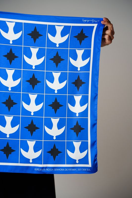 lenço igrejinha Athos Bulcão azul