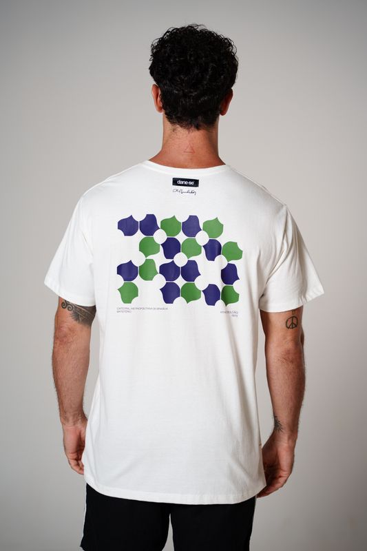 camiseta batisterio painel back off