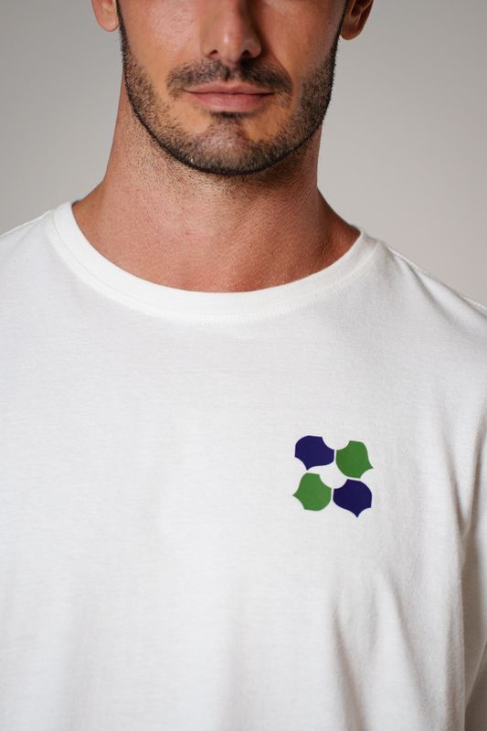 camiseta batisterio painel back off