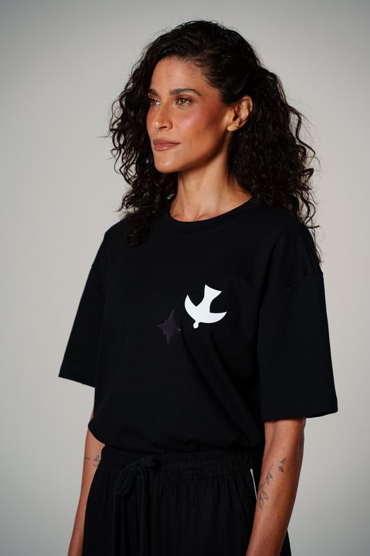 camiseta regular igrejinha Athos Bulcão preto