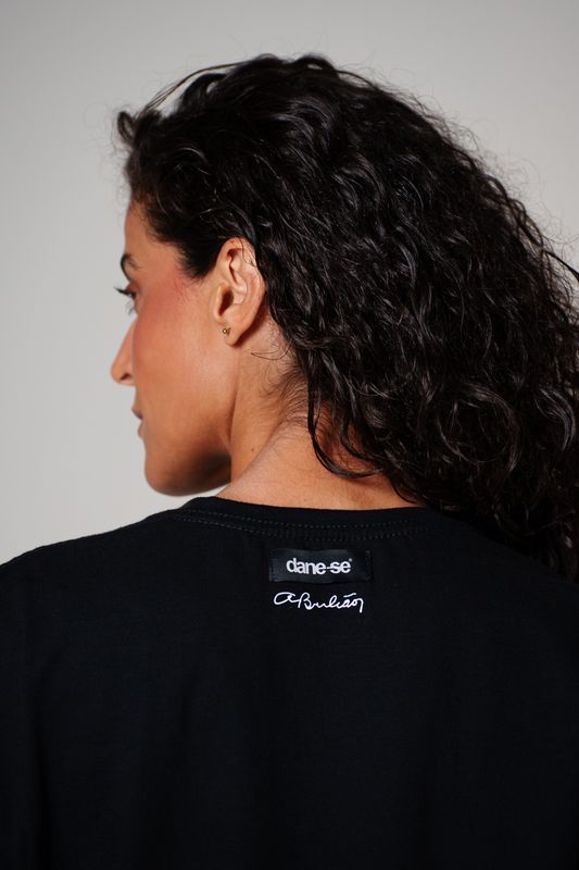 camiseta regular igrejinha bolso 2026 preto
