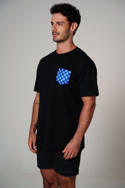 camiseta regular igrejinha bolso 2026 preto