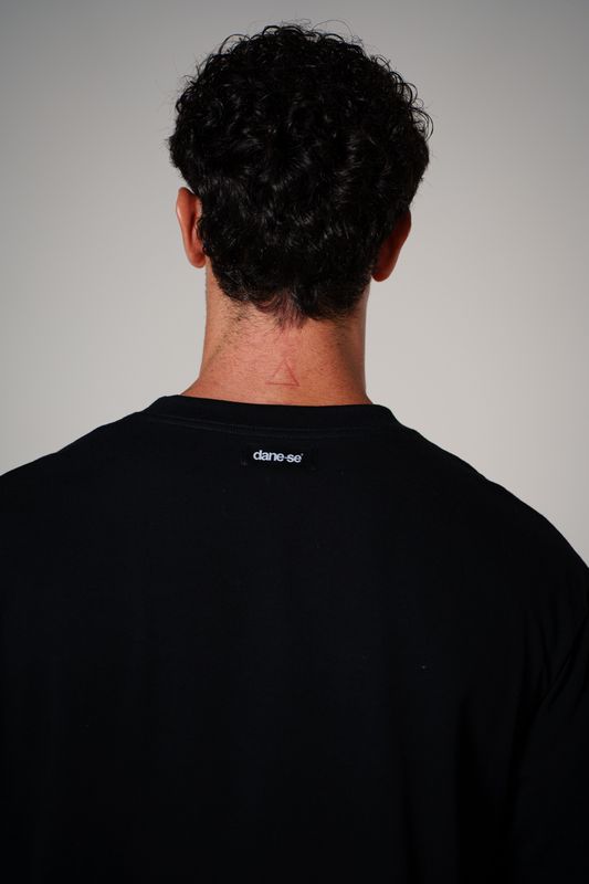 camiseta over box pare respire preto