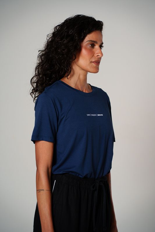camiseta comfy pare respire marinho