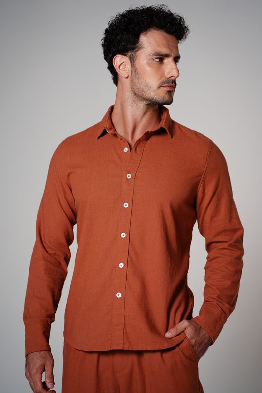 camisa manga longa viscolinho caramelo