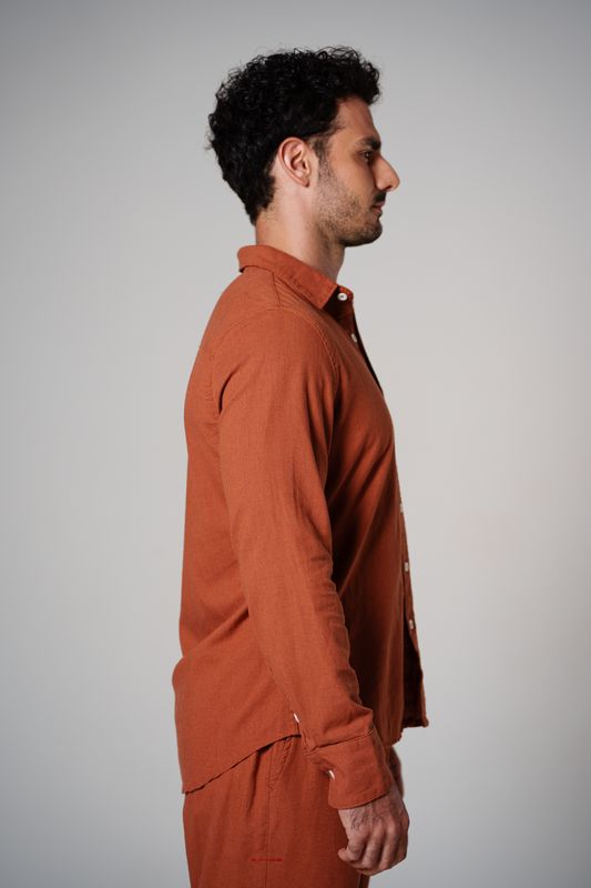 camisa manga longa viscolinho caramelo