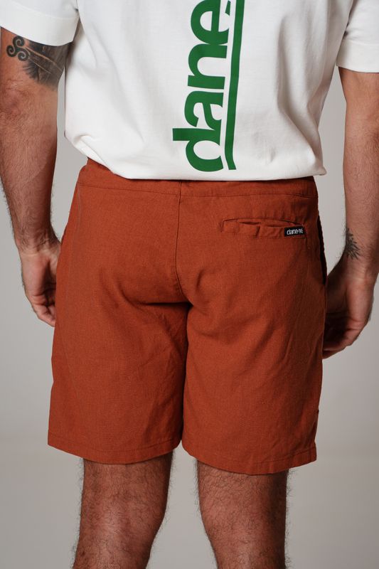 short viscolinho caramelo