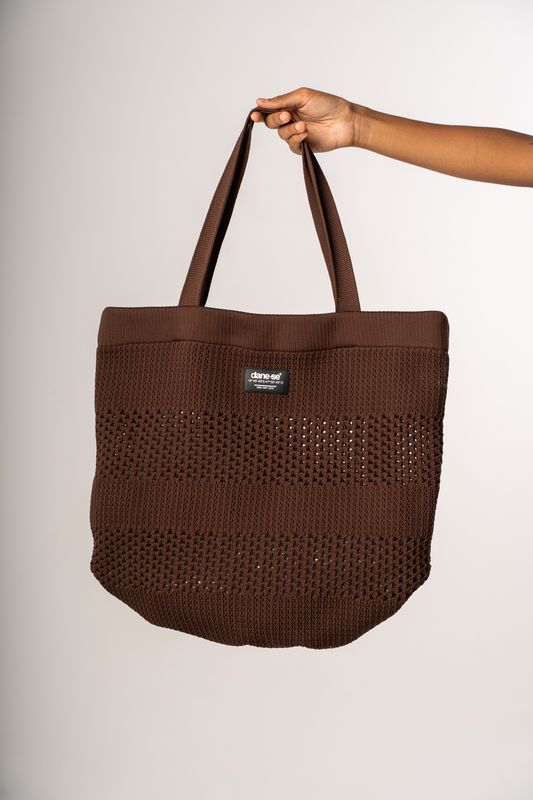 bolsa retilínea tricot marrom