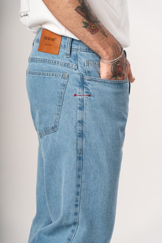 calça jeans dane-se delave claro