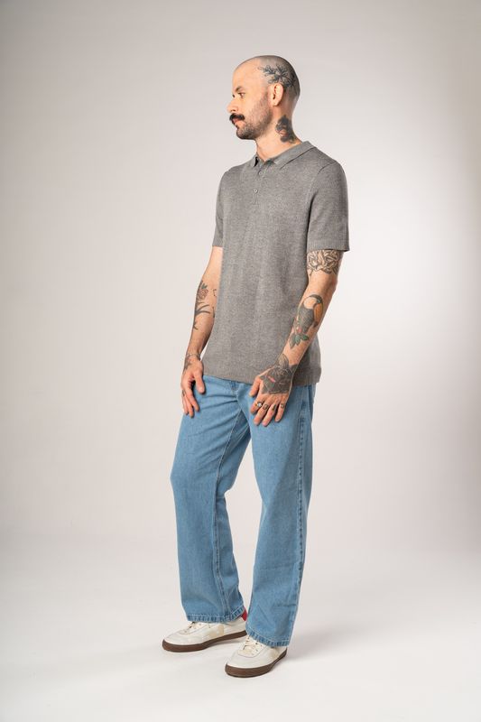 polo tricot egipcio cinza