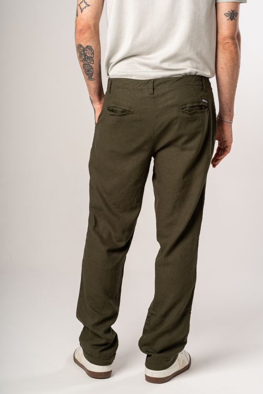 calça alfaiataria linho musgo